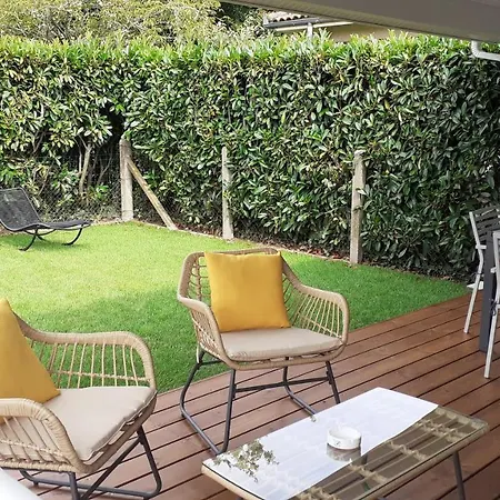 Tatil Evi Equipe, Terrasse