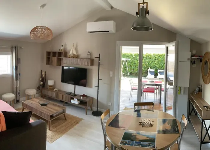 Equipe, Terrasse 居让梅斯特拉